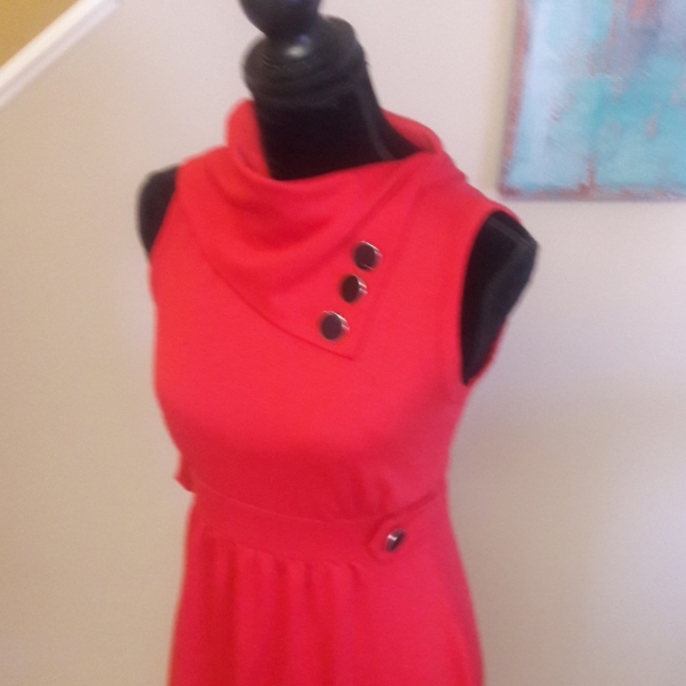 Monteau Los Angeles/ Red/ Sleeveless/ Skater Dress - Picture 2 of 7